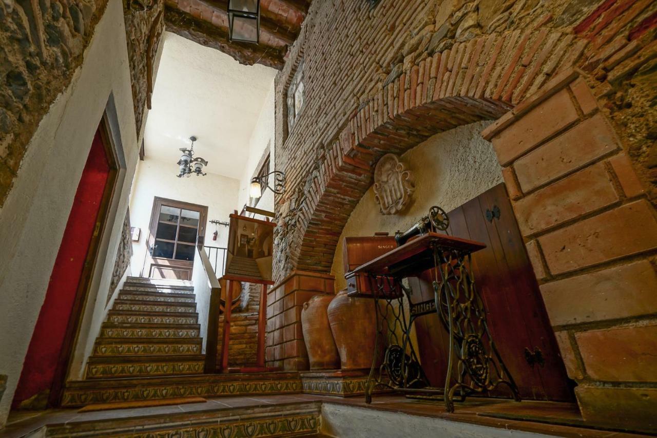 Вилла Casa Rustica Cal Mian Almoster Экстерьер фото