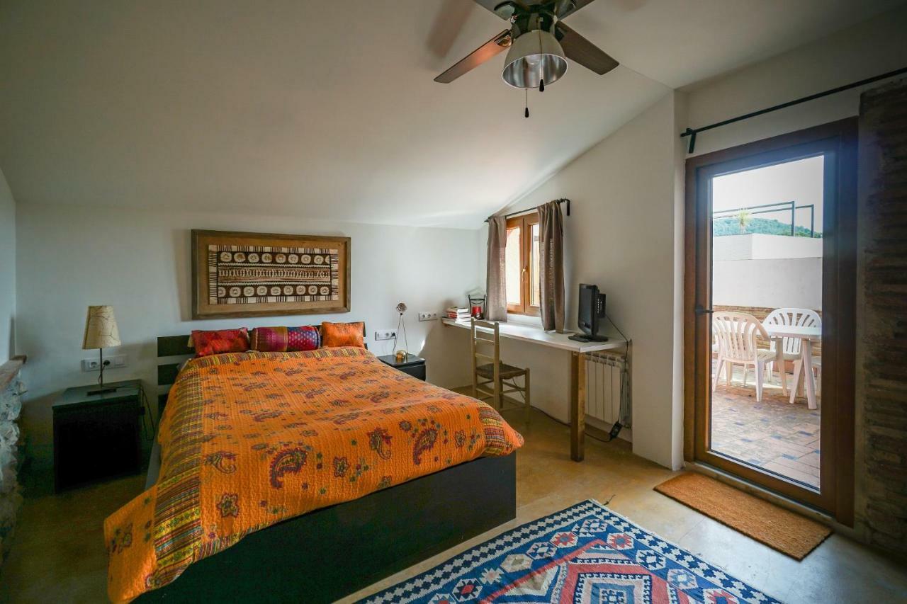 Вилла Casa Rustica Cal Mian Almoster Экстерьер фото